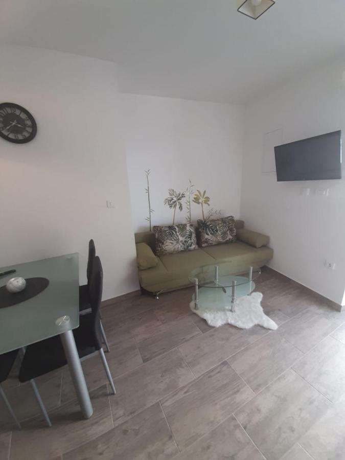 Apartments Mate โบล ภายนอก รูปภาพ